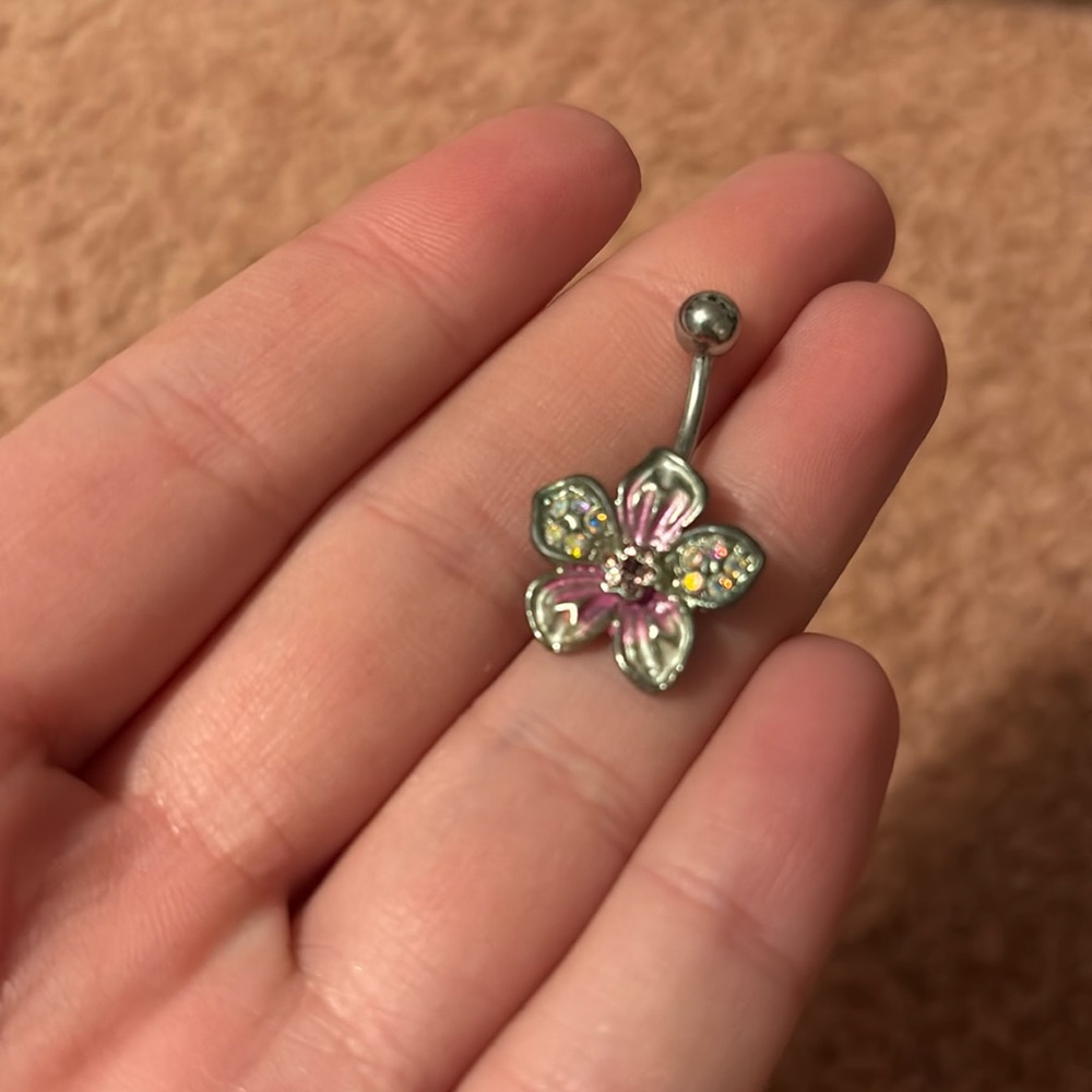 Flower belly button ring